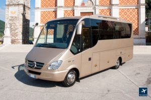 Minibus 25 posti Mercedes